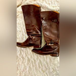 Frye talk leather boots- brown